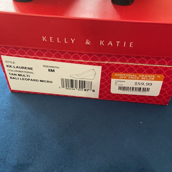 Tan multi colour shoe. Wedge - Picture 3 of 3